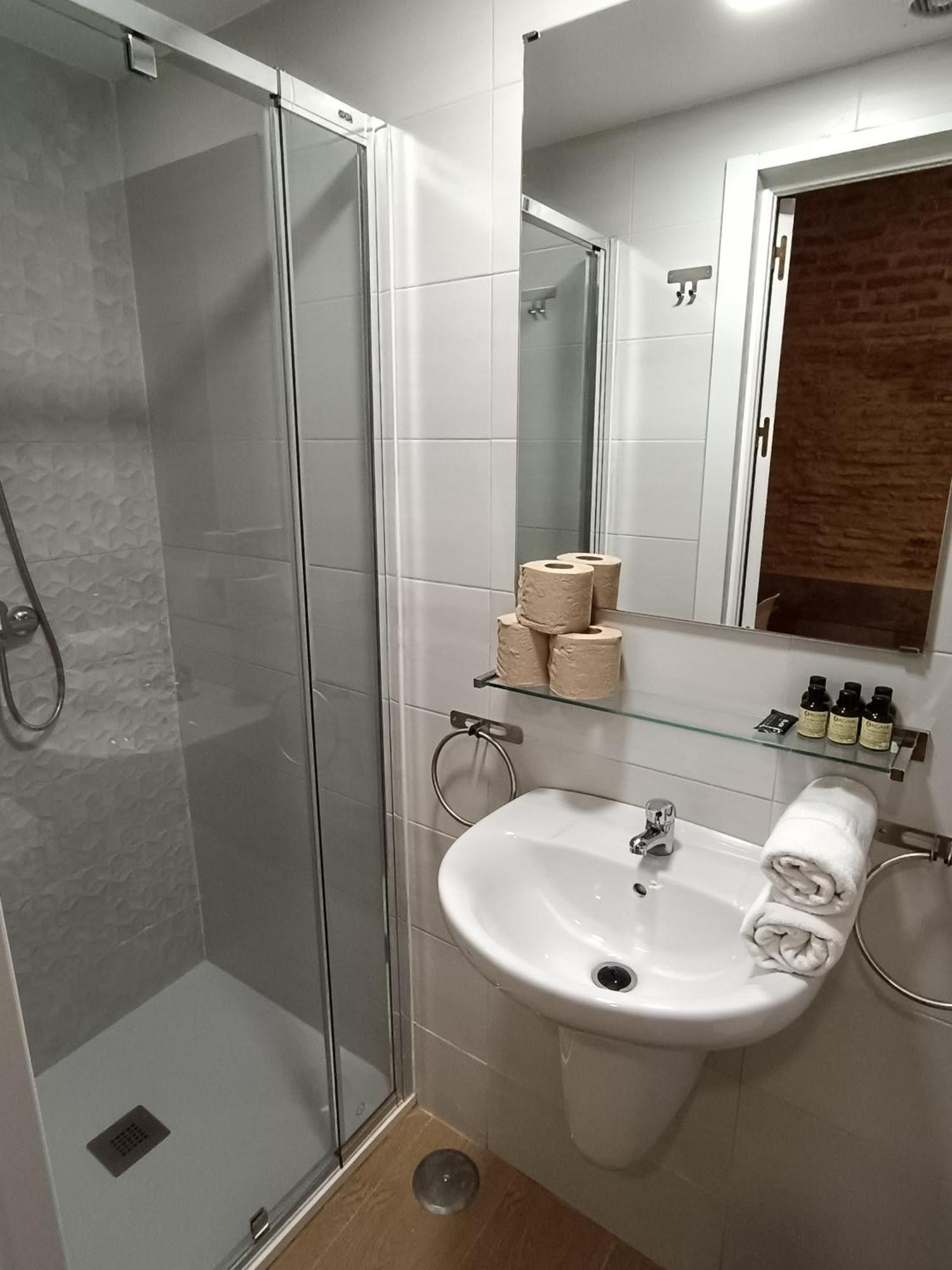 Almona Puente De Barcas - Kainga Homes Sevilla Dış mekan fotoğraf