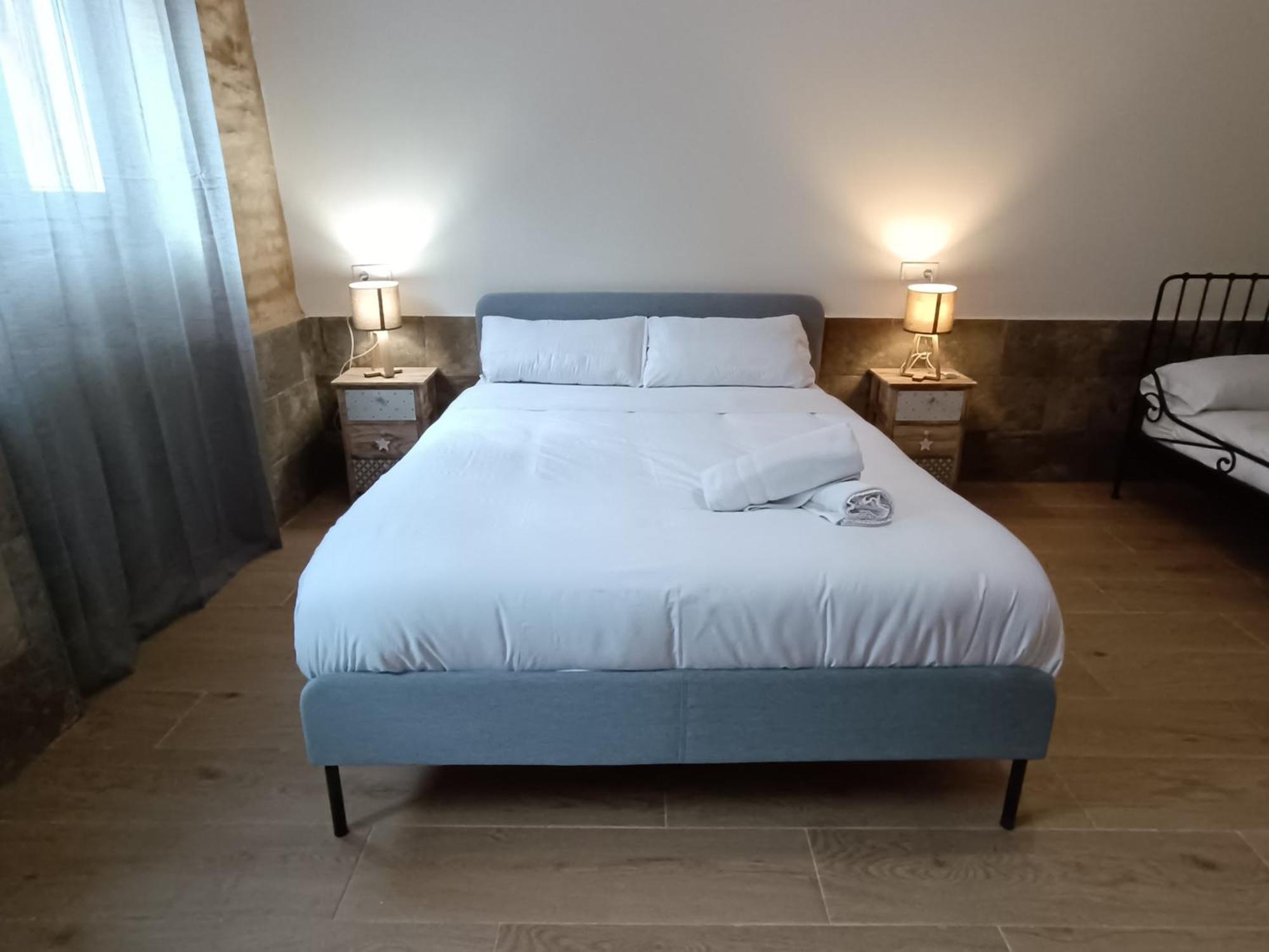 Almona Puente De Barcas - Kainga Homes Sevilla Dış mekan fotoğraf